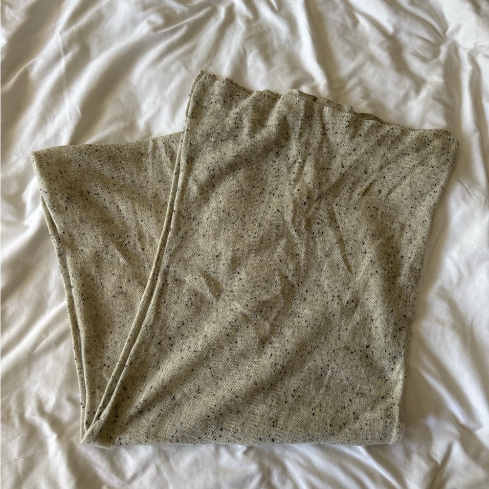 Club Monaco Speckled Cashmere Scarf